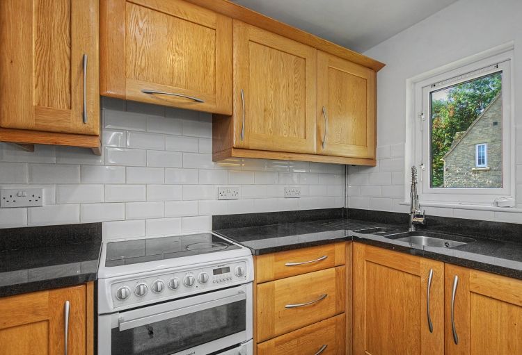 Property photo 3 of 11 340249