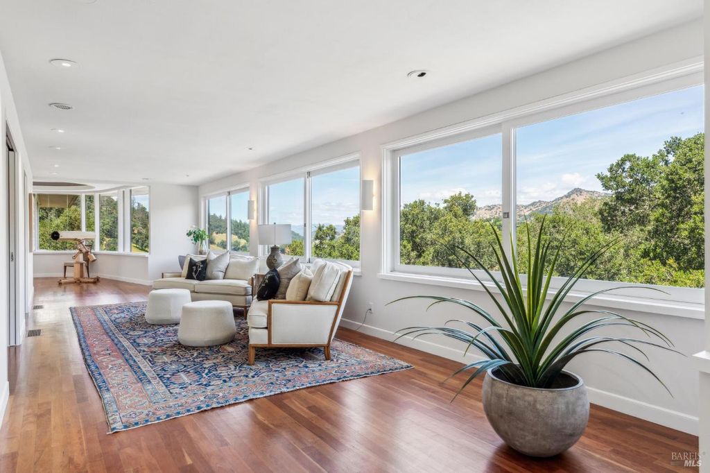 Property photo 3 of 56