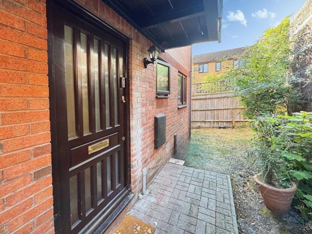 Property photo 1 of 10 Pbox-Img.Jpg