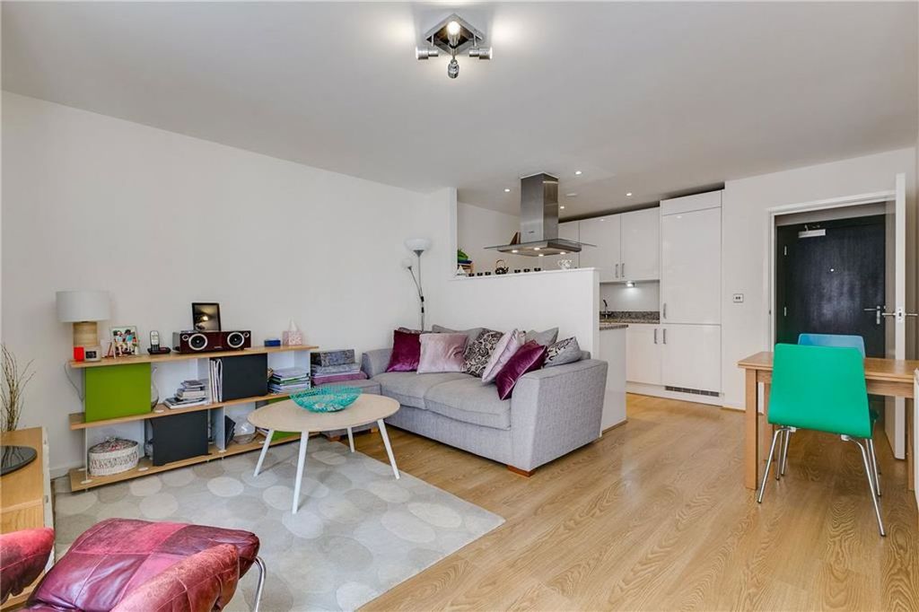 Property photo 2 of 6