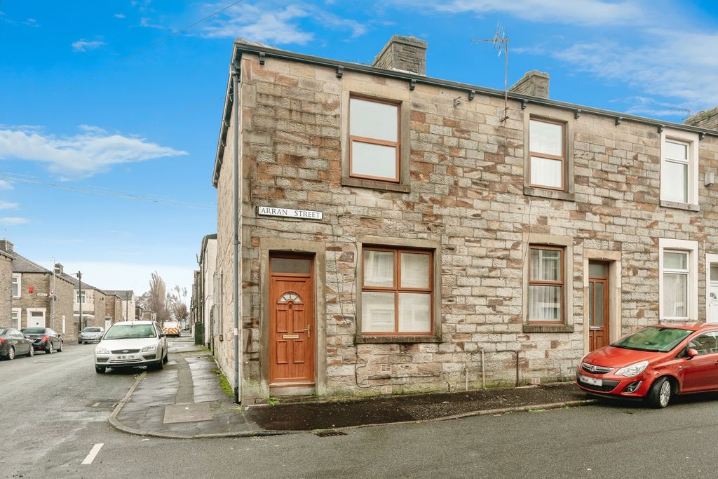 Property photo 1 of 12 Pbox-Img.Jpg