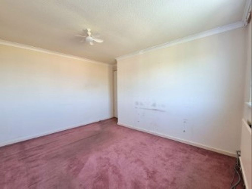 Property photo 3 of 31