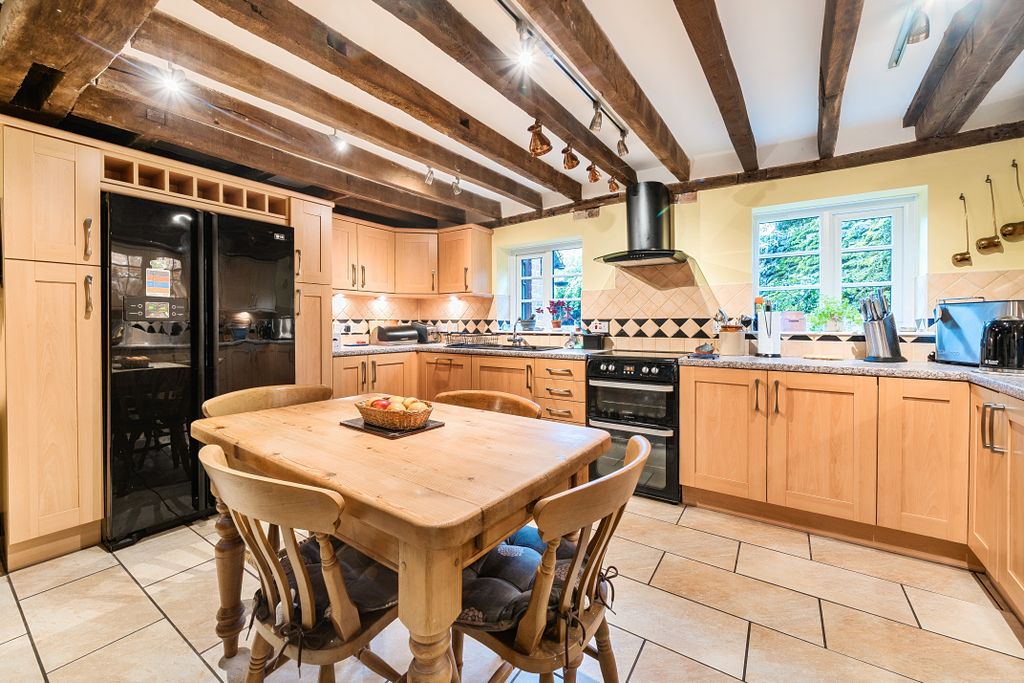 Property photo 3 of 26 1277215 (5)