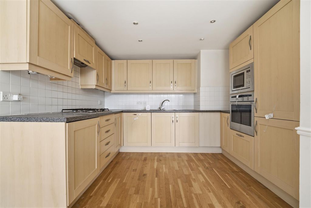 Property photo 3 of 8 Jcphotographystudio.Com9.Jpg