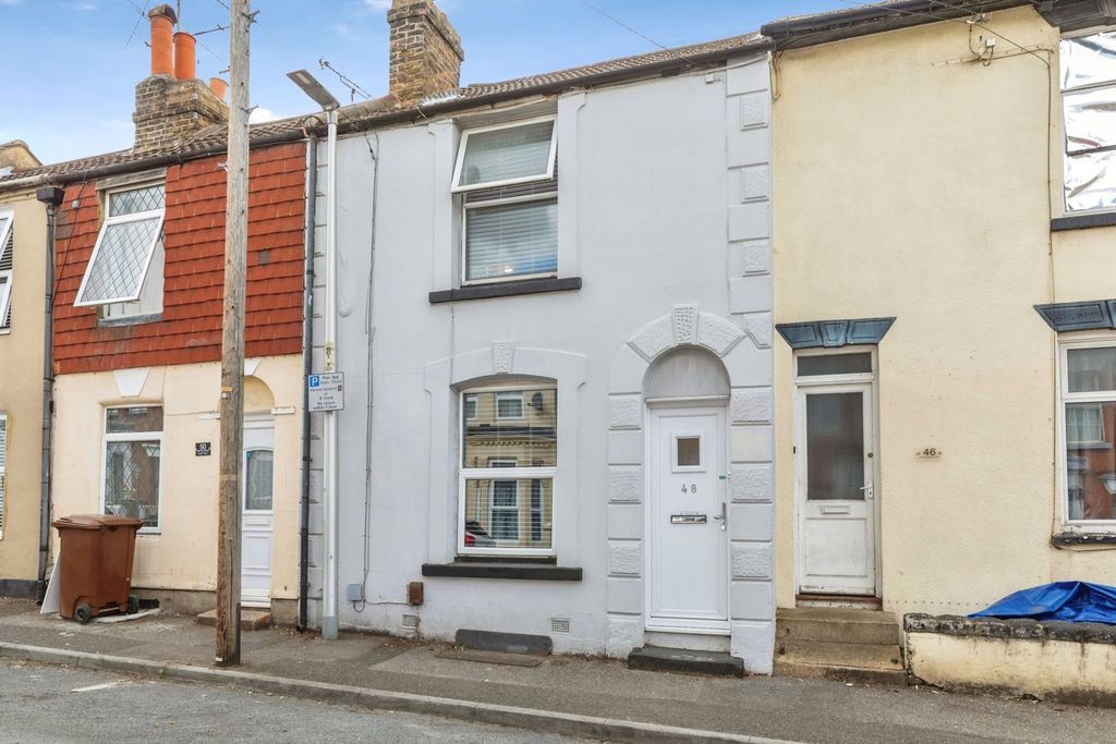 Property photo 1 of 16 Pbox-Img.Jpg