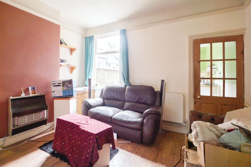 Property photo 2 of 19