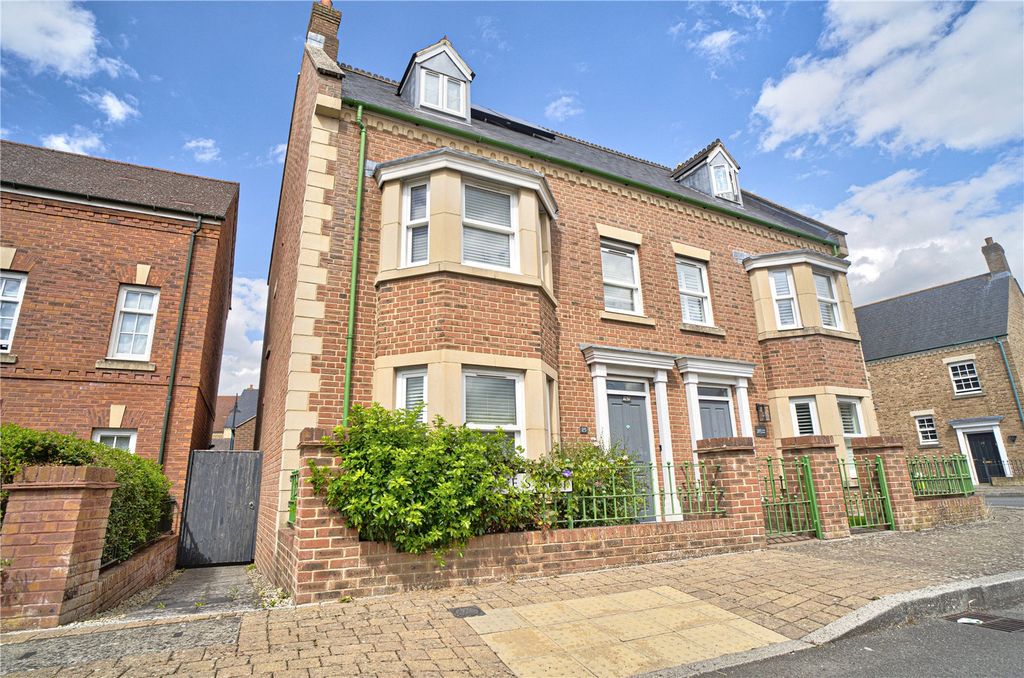 Property photo 1 of 12 Picture No. 01