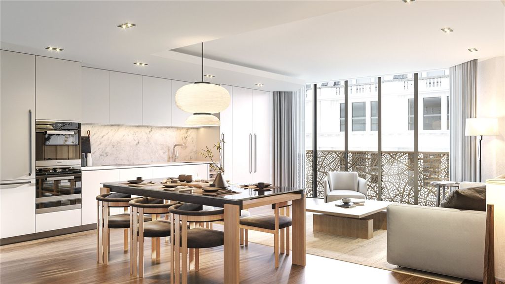 Property photo 3 of 6 Kitchen Dining Area