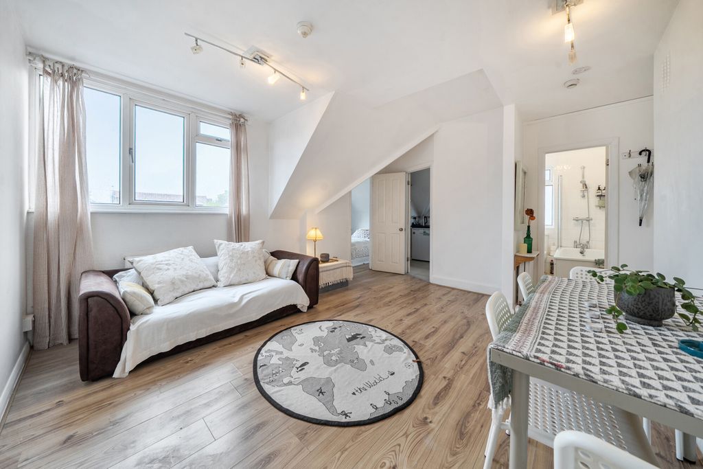 Property photo 1 of 16 1476592-8-6A2A916...