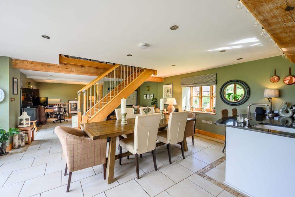 Property photo 3 of 34 Open Plan Dining Area