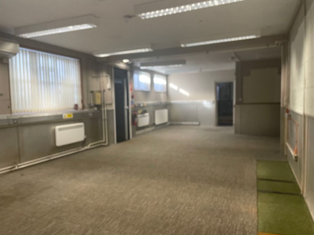 Property photo 2 of 5 Picture No. 07