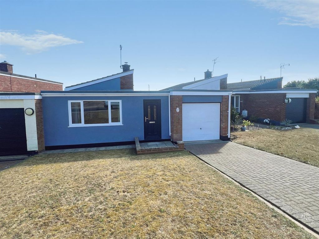 Property photo 1 of 19 Front
