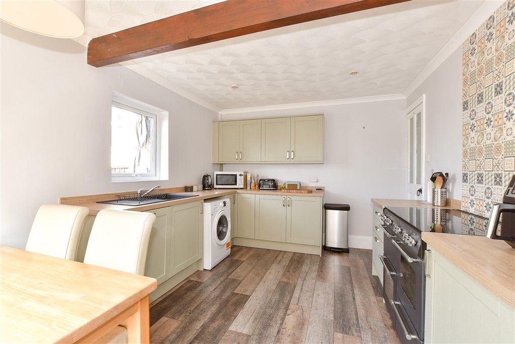 Property photo 2 of 14 Kitchen/Breakfast Room