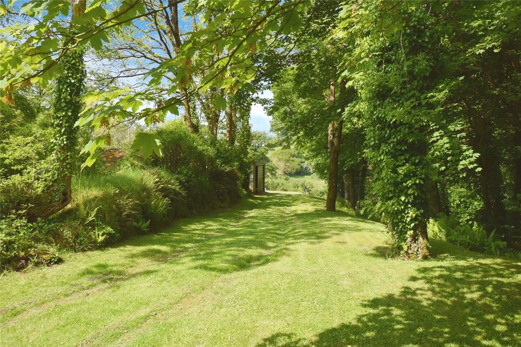 Property photo 3 of 31 Picture No. 04