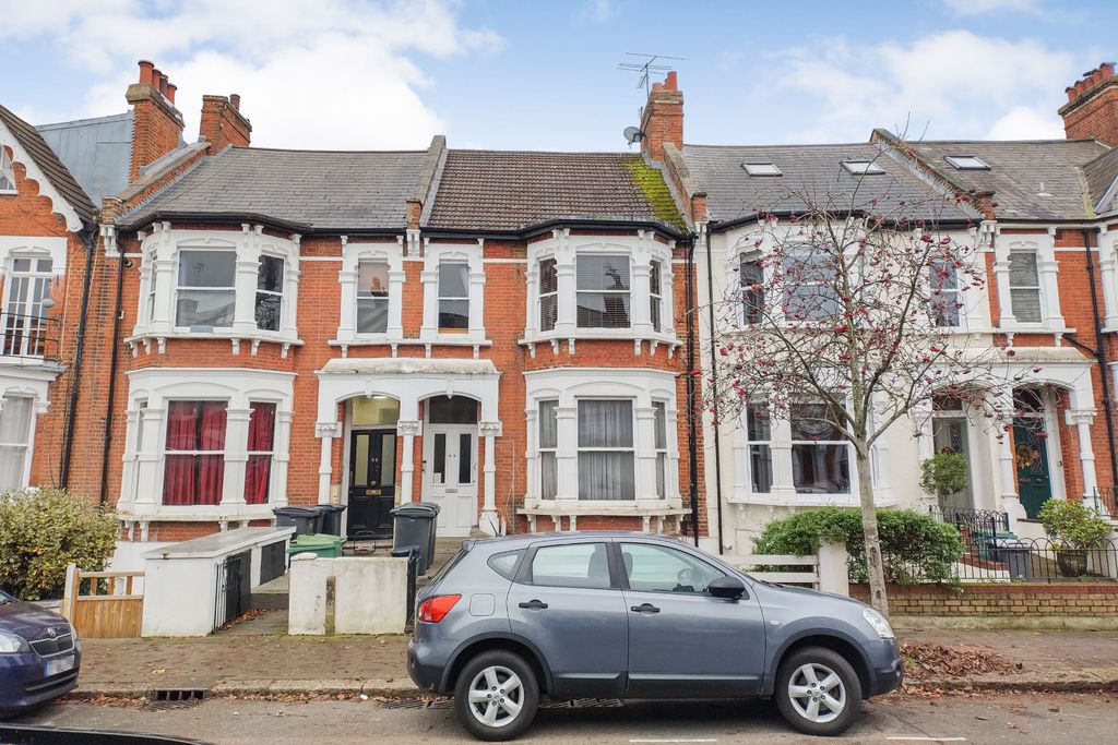 Property photo 1 of 4 Flat 3A, 66 Hillfield Road, West Hampstead, London, Nw6 1Qa