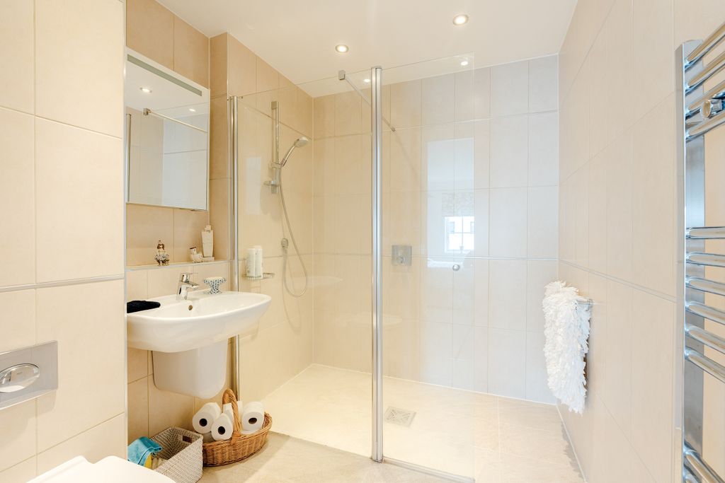 Additional image 15 of 2 bed flat for saleLyons Mews, 22 Redwood Drive, Bristol BS8