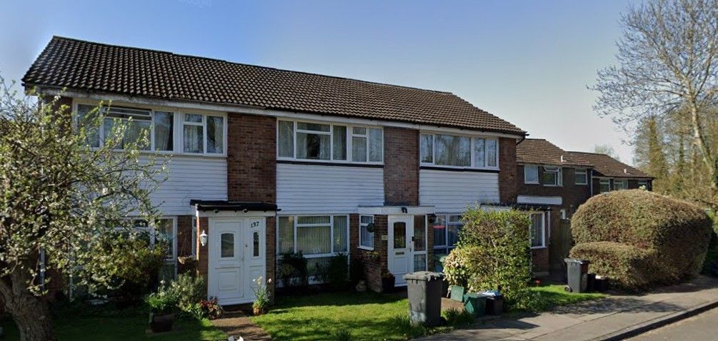 Property photo 1 of 2