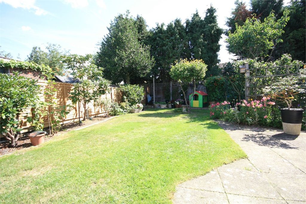 Property photo 3 of 12