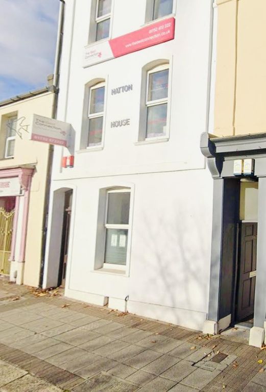 Property photo 3 of 6 Front Elevation