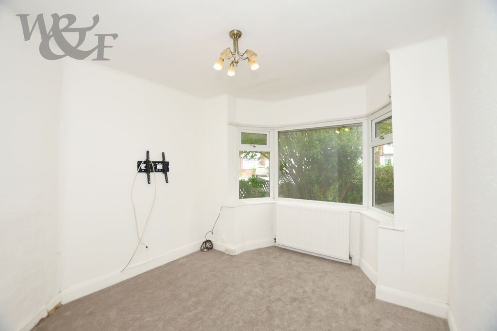Property photo 2 of 24 Photo 4