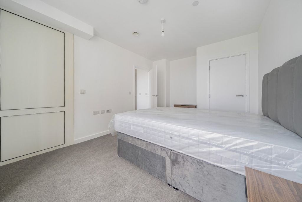 Property photo 3 of 10 1155260 (4)