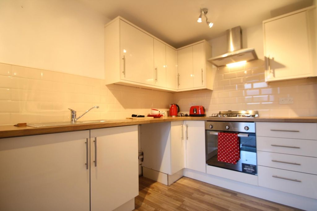 Property photo 2 of 9 0 General