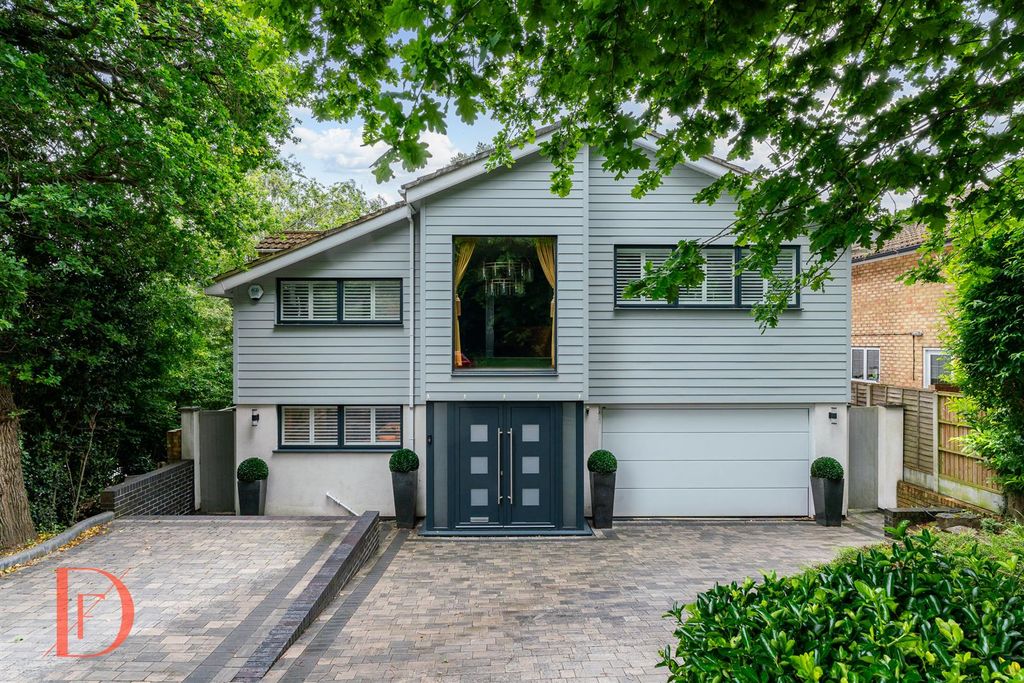 Additional image 40 of 4 bed detached house for saleWoodbury Hill, Loughton IG10