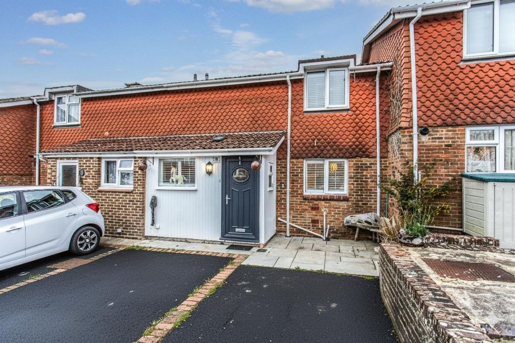 Property photo 1 of 22