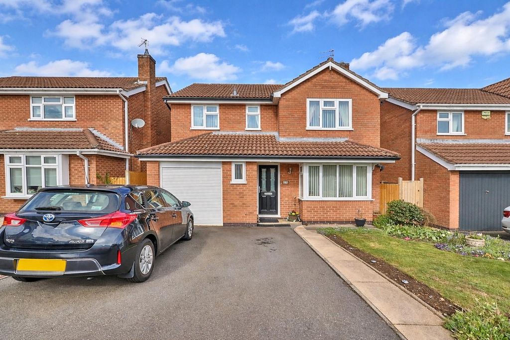 Property photo 1 of 18 Sunny Front.Jpg