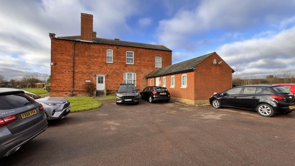 Property photo 3 of 13 Photo 3