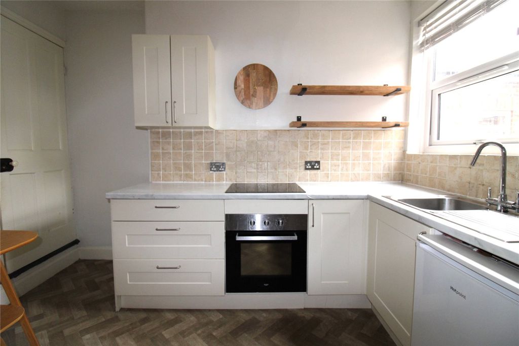 Property photo 3 of 11 Picture No. 05