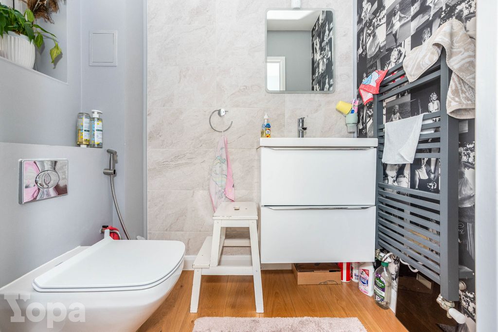 Additional image 10 of 3 bed detached house for saleBrambling Close, Greenhithe DA9
