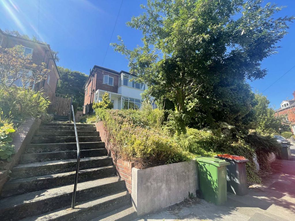 Property photo 1 of 17 0 General