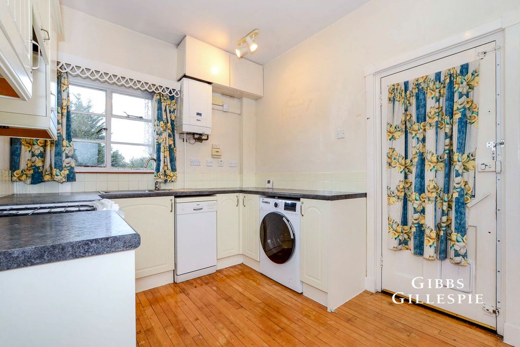 Property photo 2 of 17 Pbox-Img.Jpg
