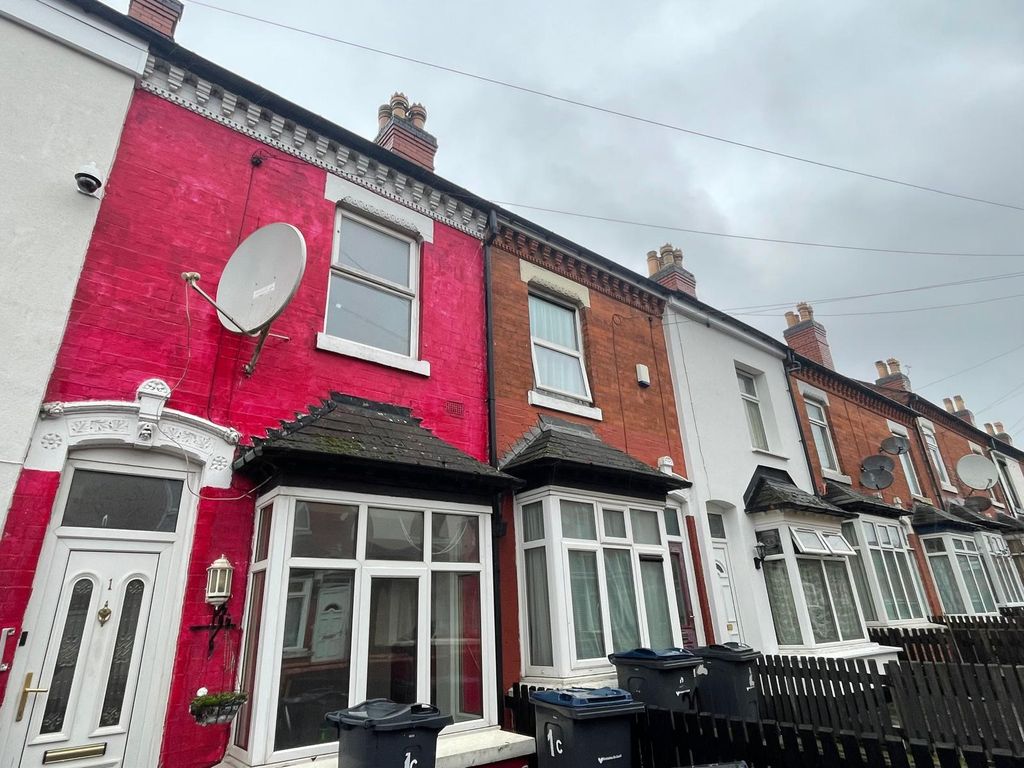 Property photo 1 of 1