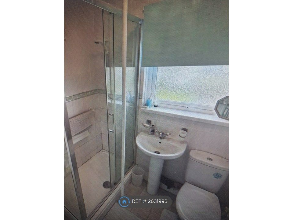 Property photo 3 of 3