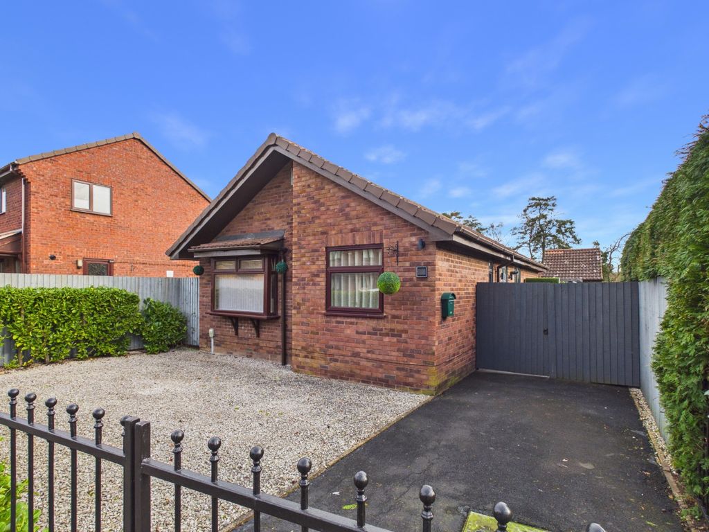 Property photo 1 of 14 4381612