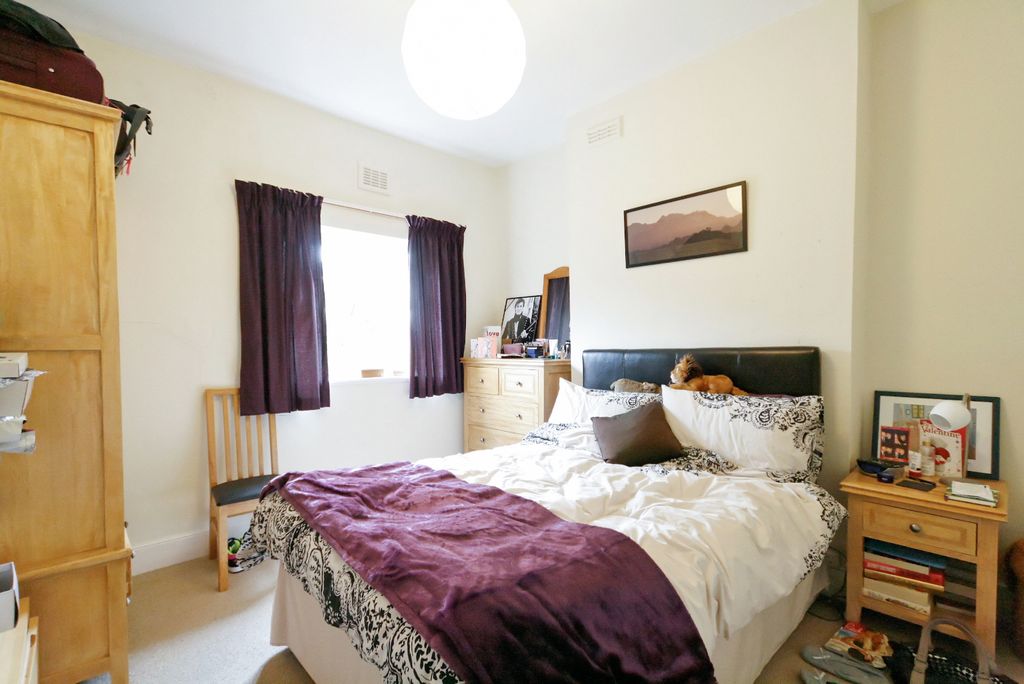 Property photo 3 of 4