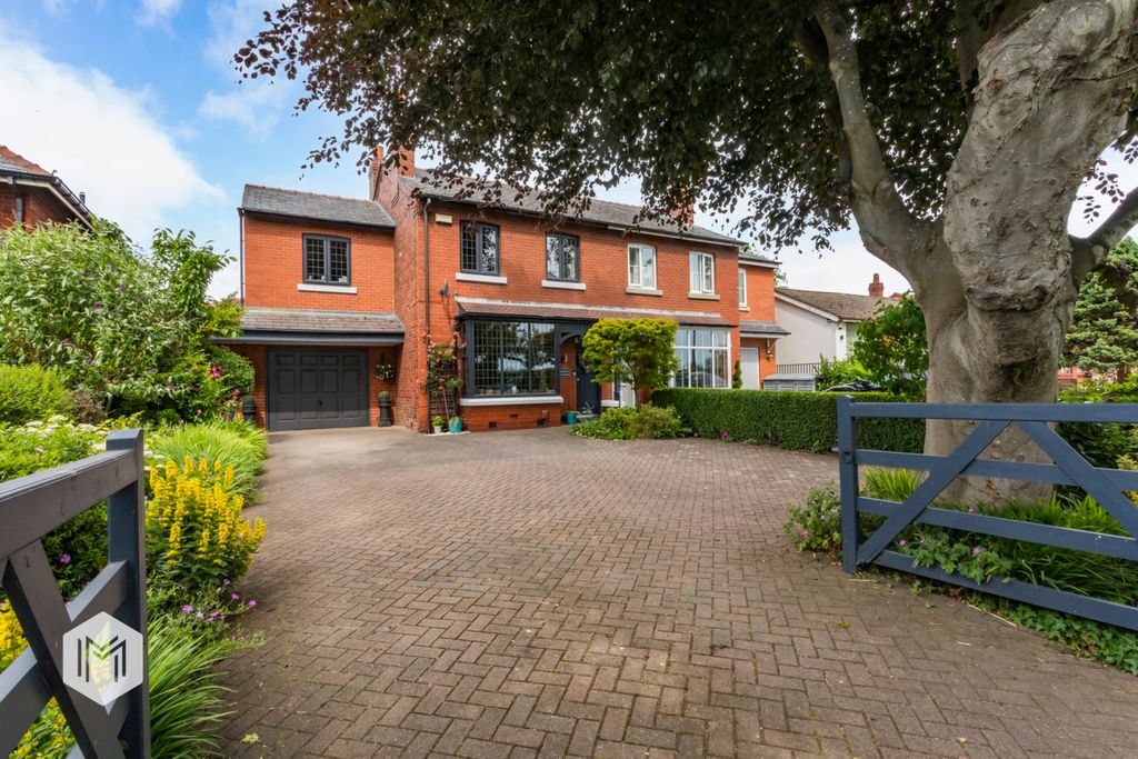 Property photo 1 of 40 Picture No. 31
