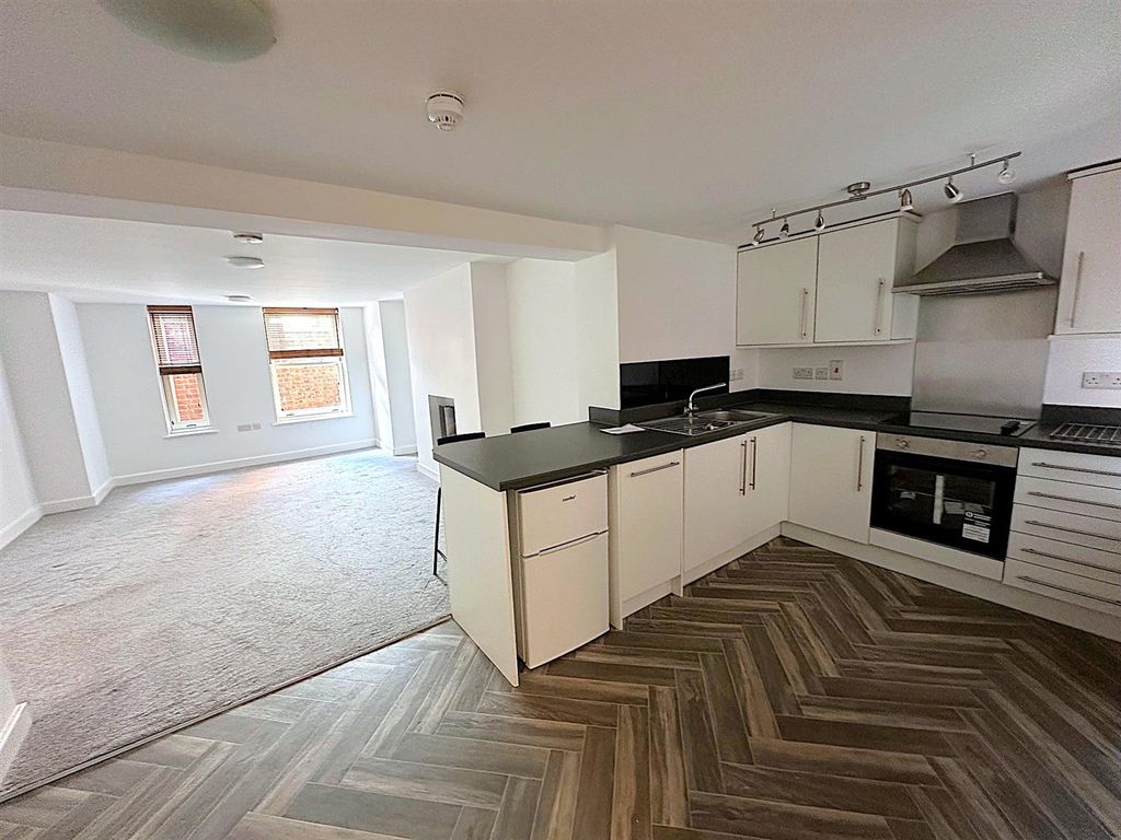 Property photo 2 of 10 5.Jpg