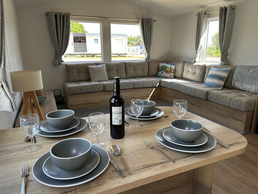 Property photo 2 of 8 Willerby Midhurst 2024 Car0063482 144082626.Jpeg