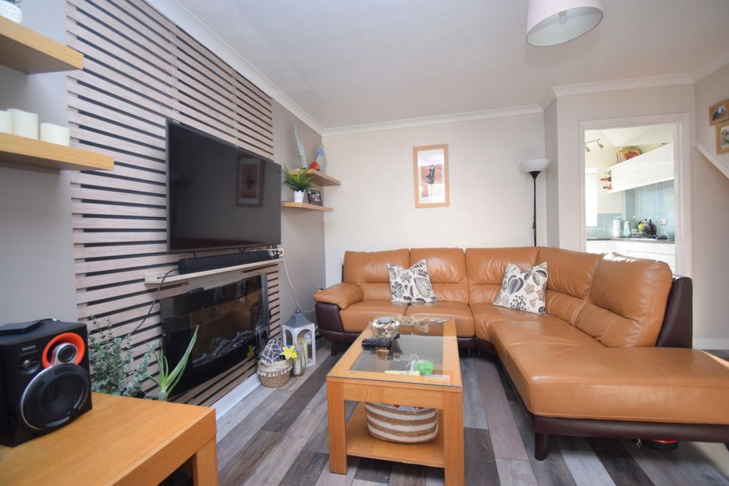 Property photo 2 of 10 Dsc_0040