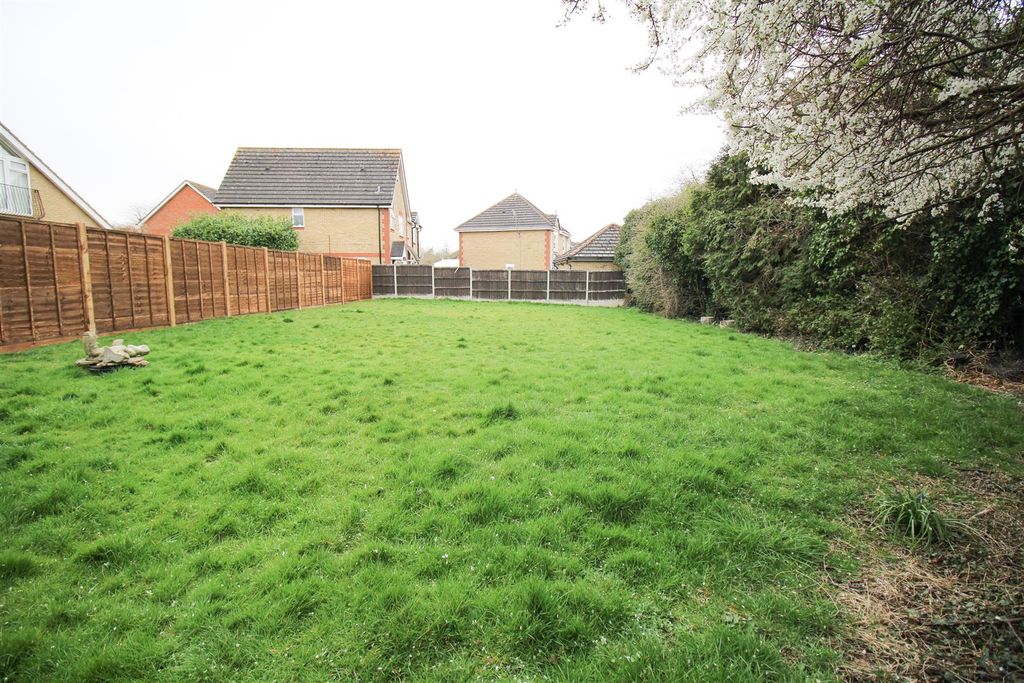 Additional image 24 of 4 bed detached bungalow for saleKingsdon Lane, Harlow CM17