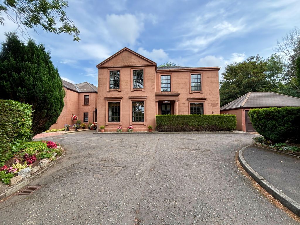 Property photo 1 of 21