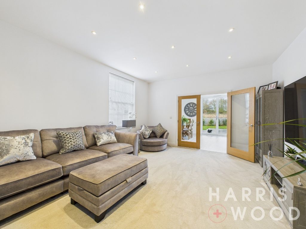 Property photo 3 of 35 4804309