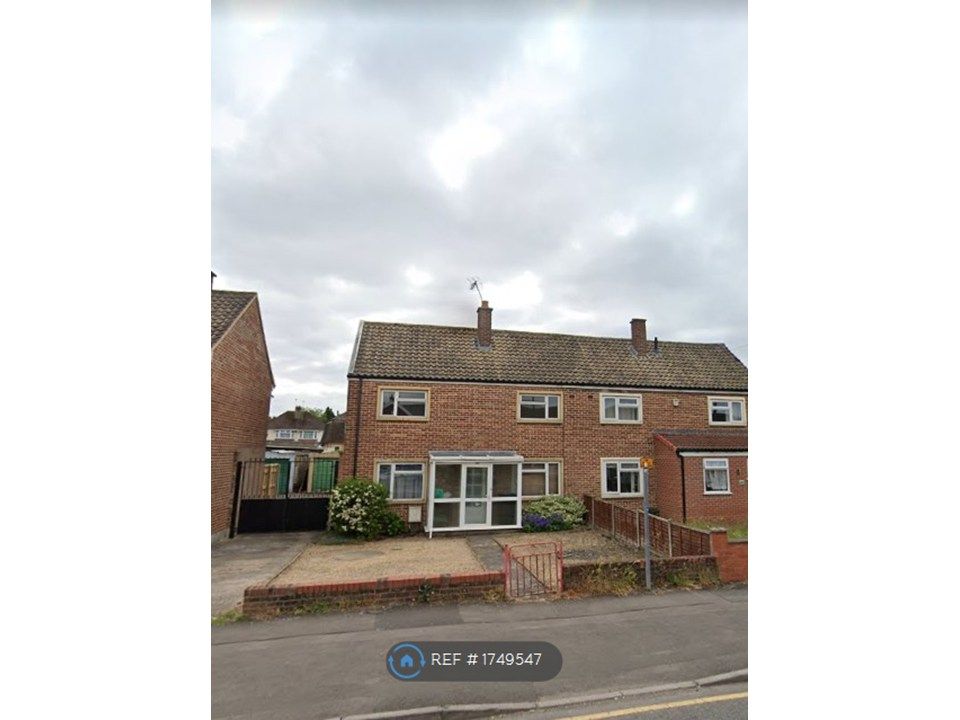 Property photo 1 of 3