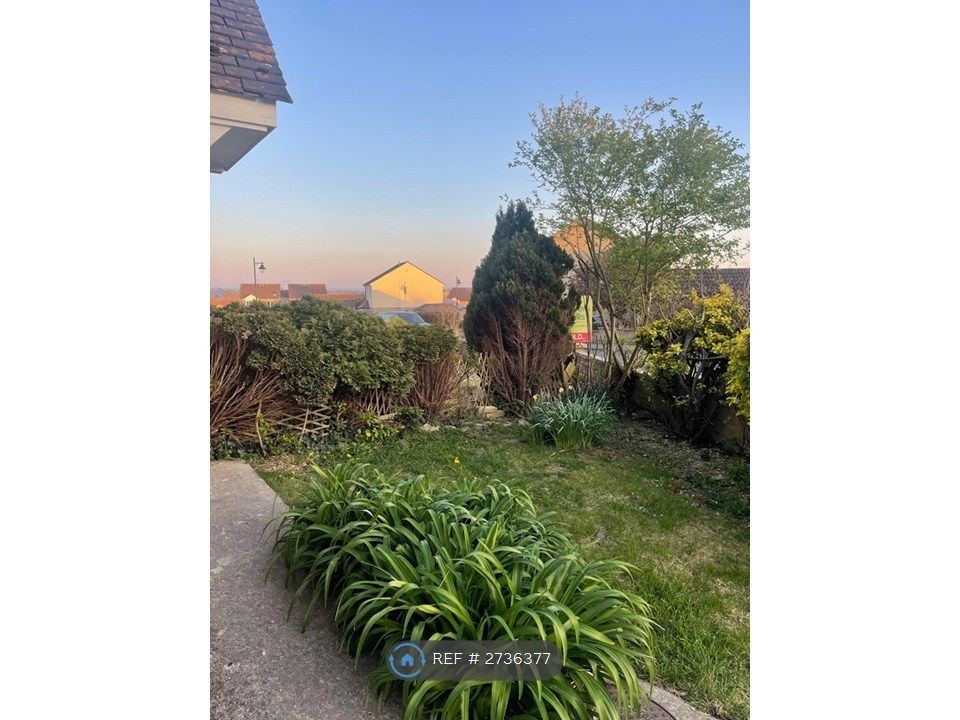 Property photo 3 of 19