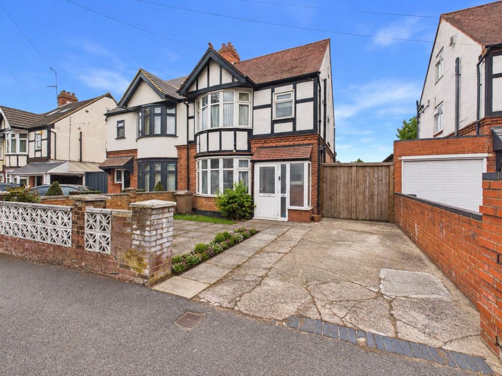 Property photo 1 of 12