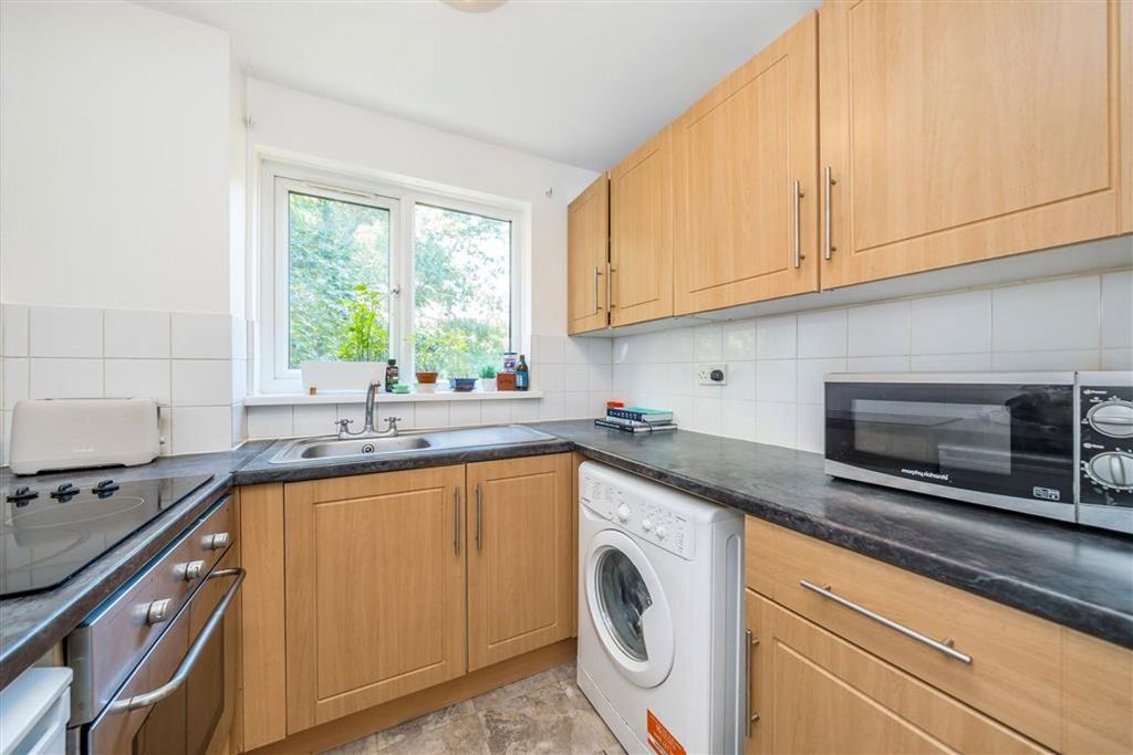 Property photo 2 of 4