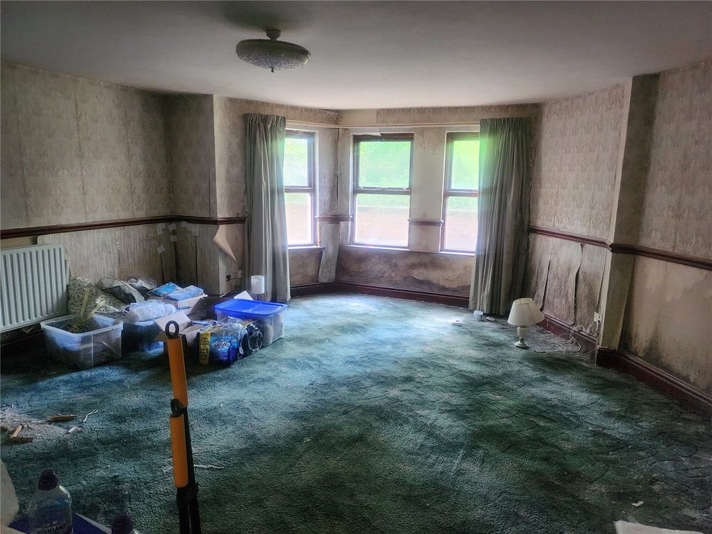 Property photo 3 of 10 Picture No. 02
